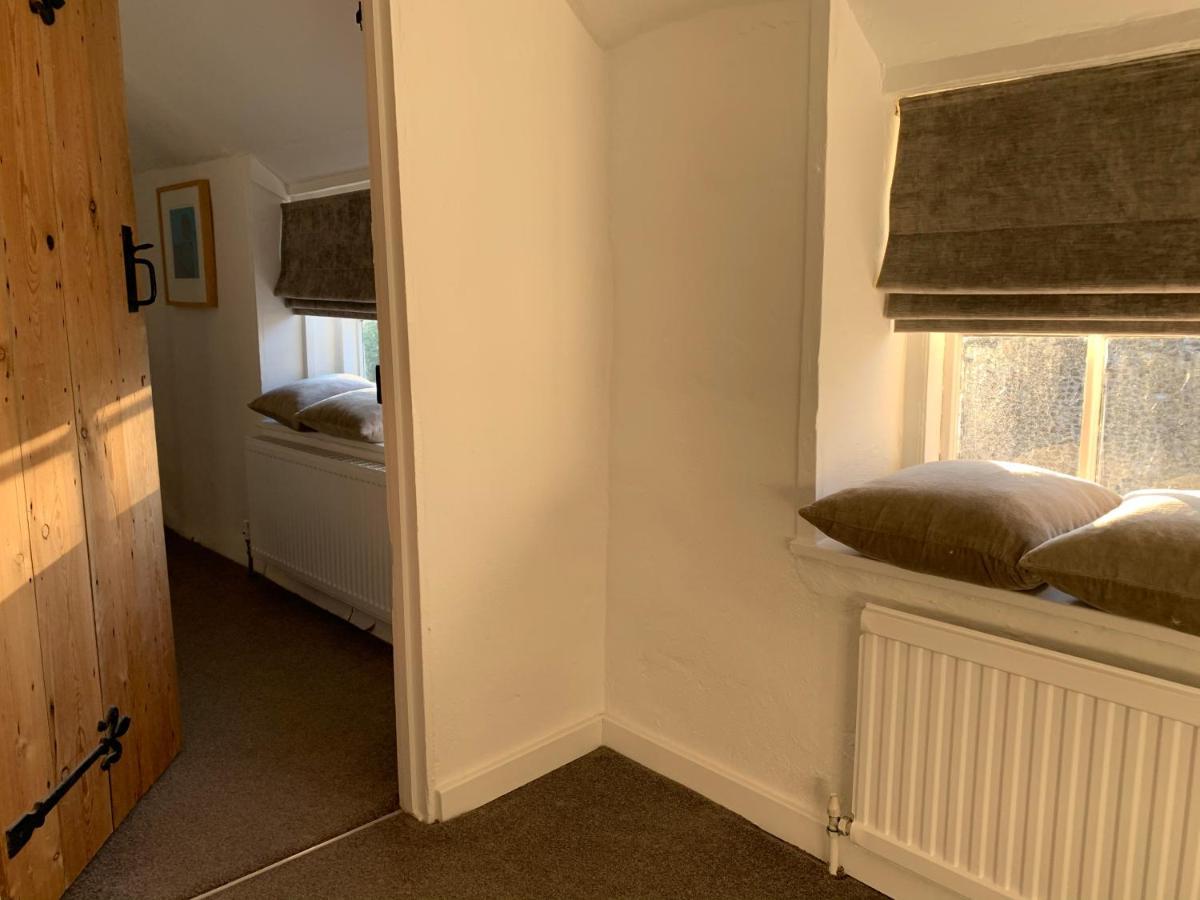 Bell Cottage Mildenhall Bagian luar foto