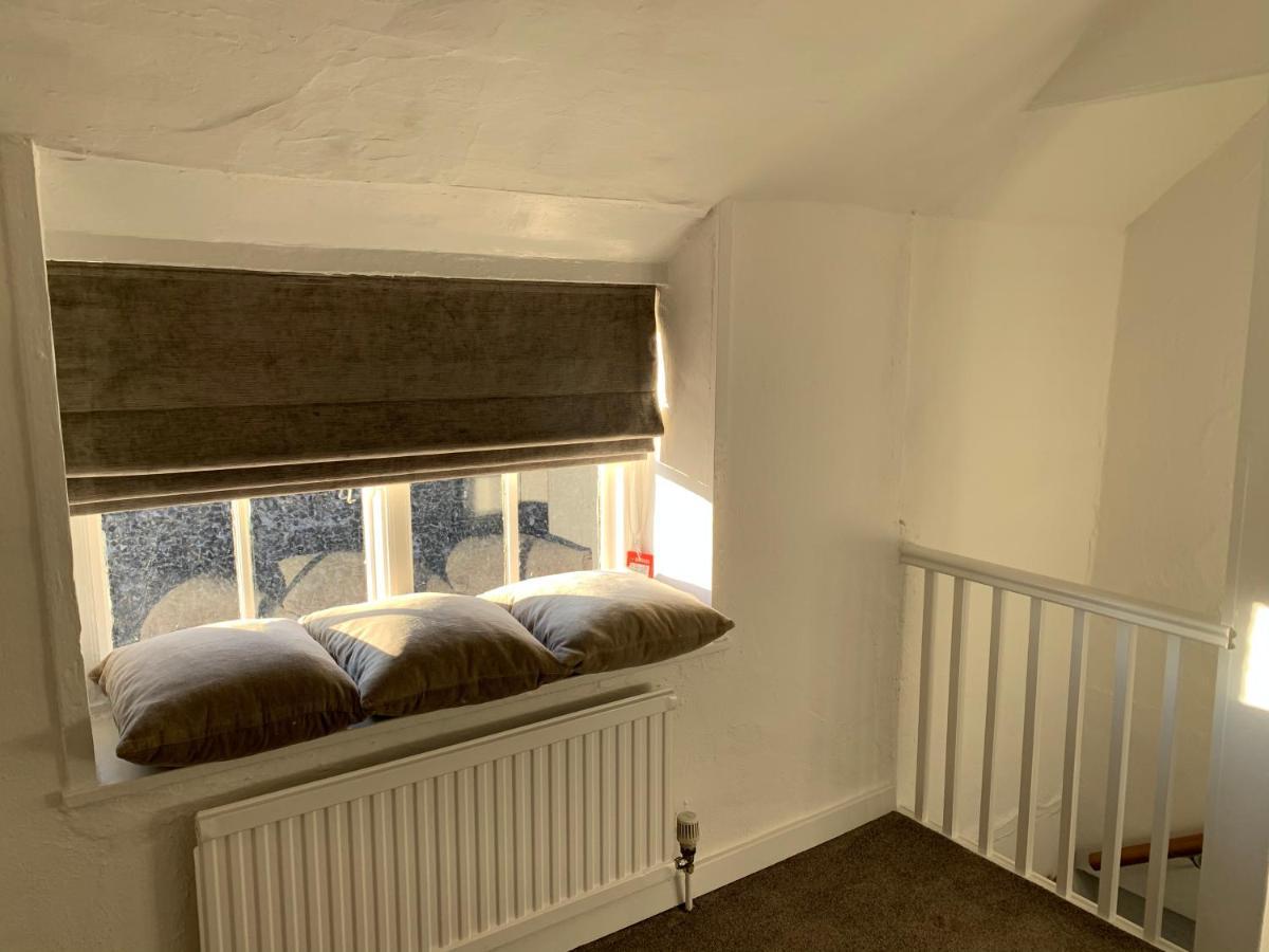 Bell Cottage Mildenhall Bagian luar foto